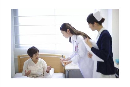 日本体检项目中有哪些是专门为中老年人设定的？